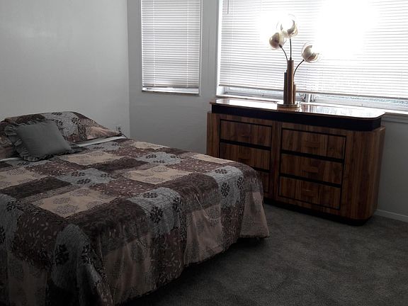 5th image of 1750 NE 191st St #41506