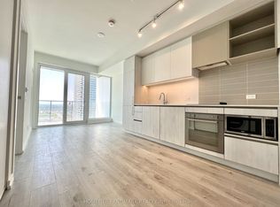 7890 Jane St #2803, Vaughan, ON L4K 4L8