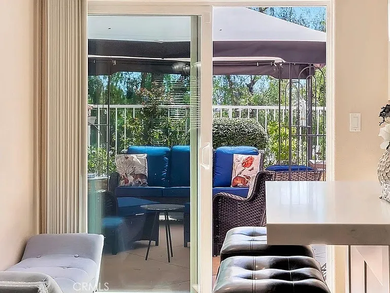 34 Santa Monica St — Photo 20