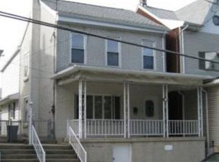47 Front St, Cressona, PA 17929