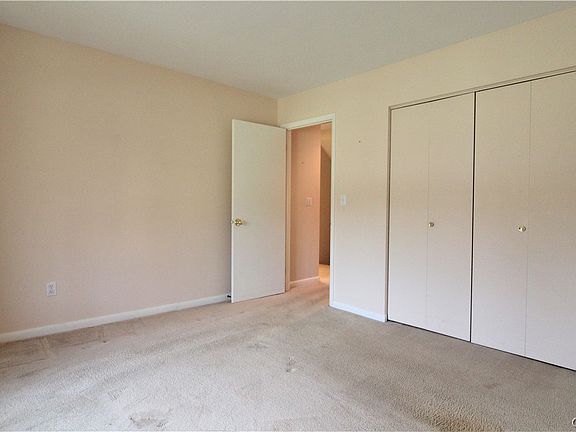 2nd image of 401 White Heron Cir
