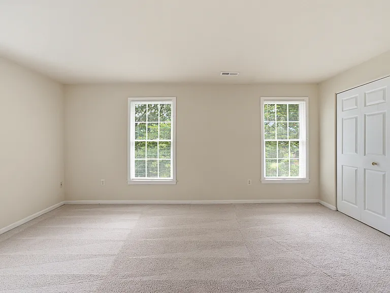 2725 Oldewood Dr — Photo 28