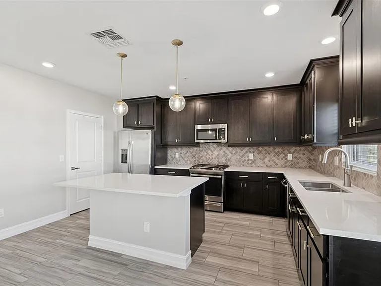 4921 W Paul Ave #4 — Photo 24