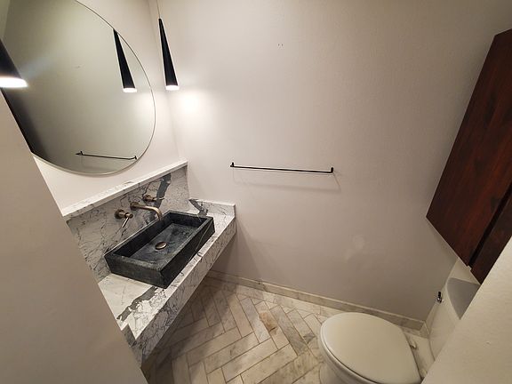 Downstairs half bath