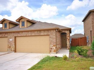 1416 Muirfield Bend Dr #B, Hutto, TX 78634