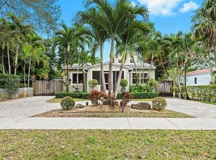 370 Hibiscus Dr, Miami Springs, FL 33166