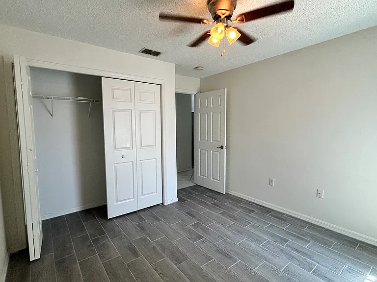 10401 Barnett Loop — Photo 19
