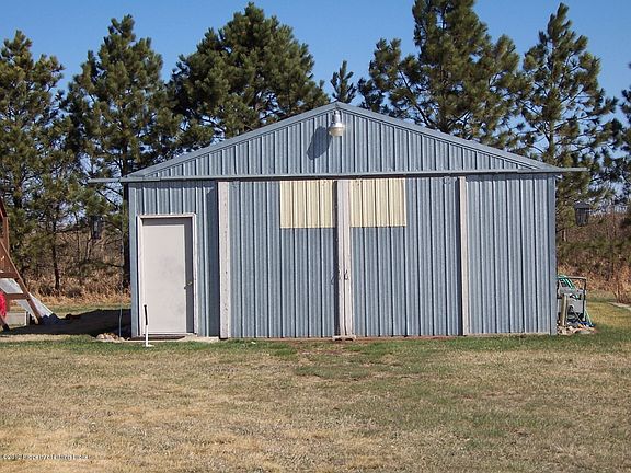 3rd image of 3046 State Highway 22