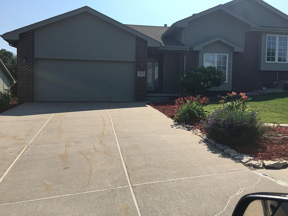 1st image of 5113 Lakecrest Dr #5113