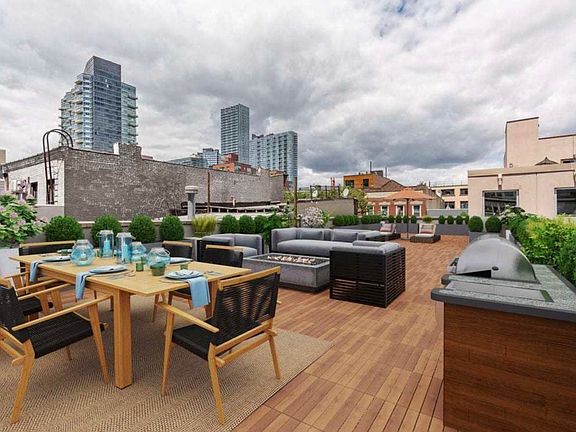 4th image of 5-43 48th Ave #Townhouse