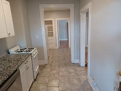 Photo 2 of 10 - 1423 S Peoria Ave #5 - Tulsa, OK Building Photo - 1423 S Peoria Ave #5