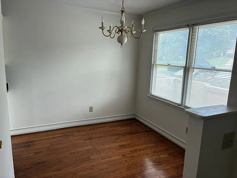 40 Boardwalk Ln — Photo 5