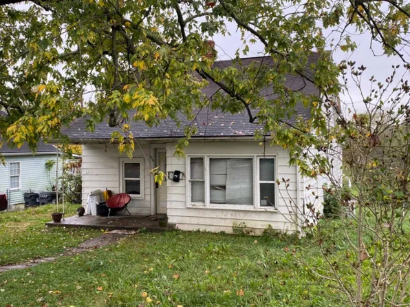 120 Lowery Hts, Richmond, KY 40475