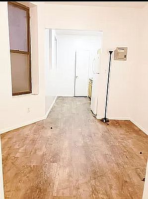 3rd image of 945 Amsterdam Ave APT 2
