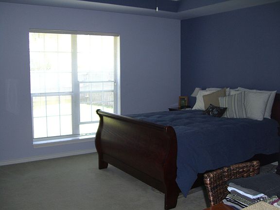 4th image of 214 Landsburg Ct