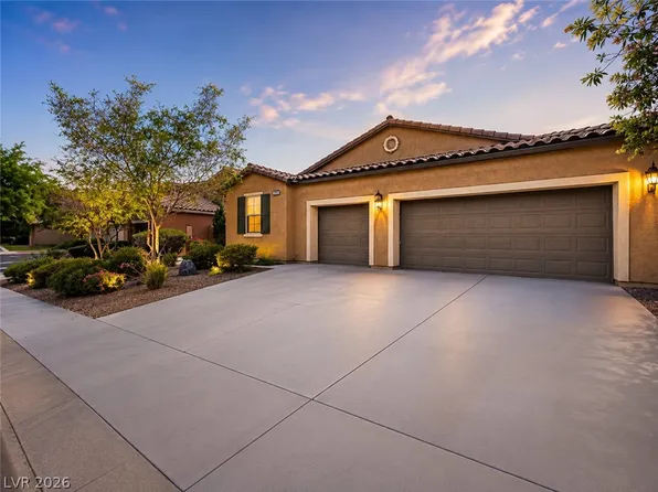 2113 Forest Mist Ave, North Las Vegas, NV 89084