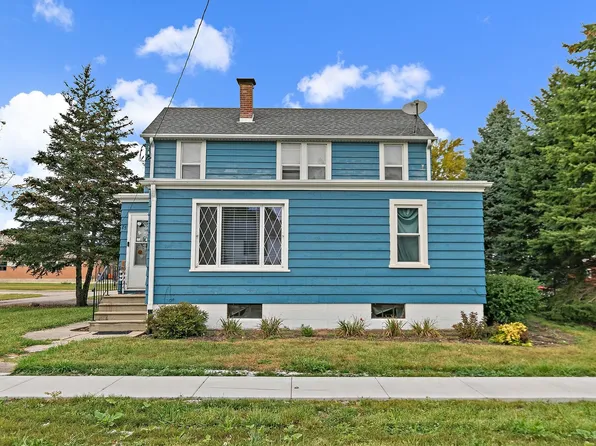25 E Chestnut Ave, Cortland, IL 60112