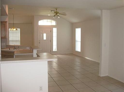 3rd image of 3801 Julia Ln