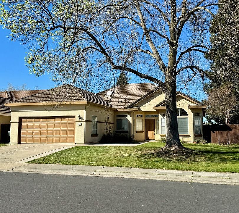 1st image of 1525 Chadbury Dr