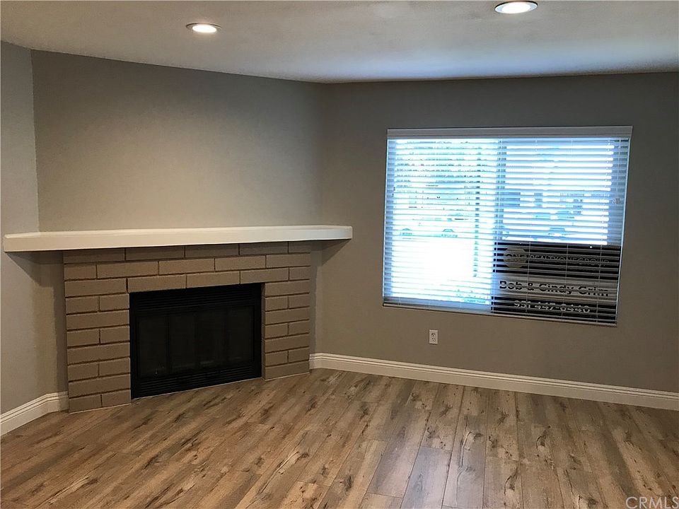1st image of 723 Beyer Way