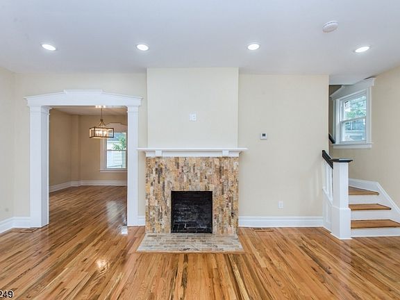 5th image of 43 Morse Ave