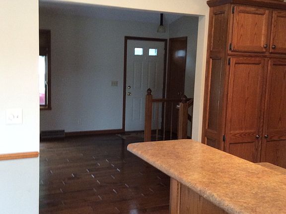 Updated woodwork/countertops
