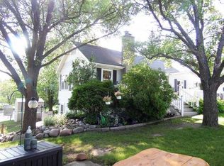 770 E Point Ln, Gladwin, MI 48624