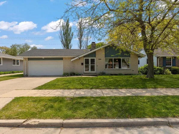 4525 Harrison ROAD, Kenosha, WI 53142