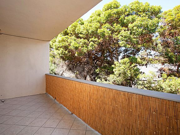 3rd image of 4444 W Point Loma Blvd Unit 90