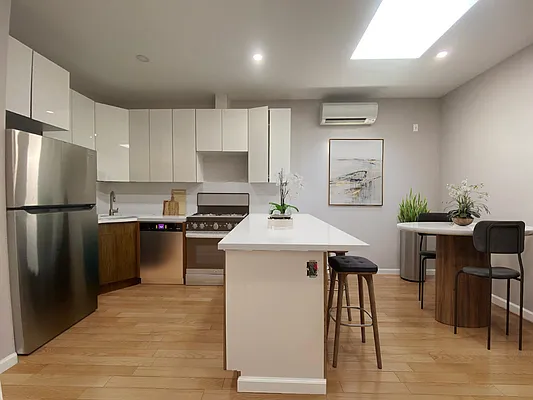 Rented by Corcoran | media 1