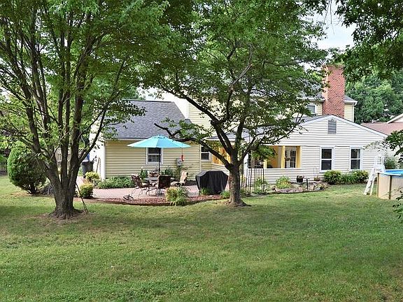 3rd image of 1684 Kingsmill Dr