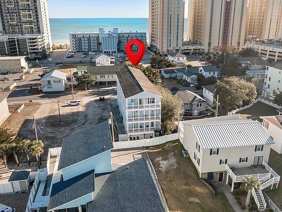 4th image of 304 Hillside Dr S #B