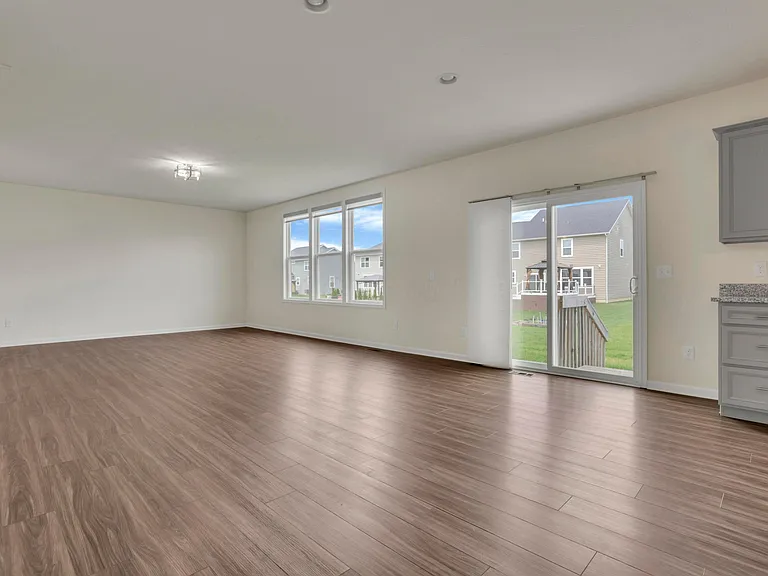 241 Sunstone Ln — Photo 14