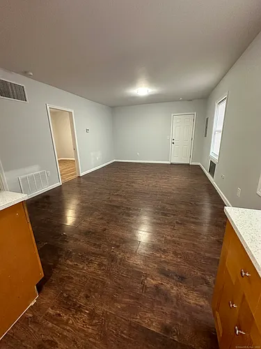 49 Howard St #1 Photo 1