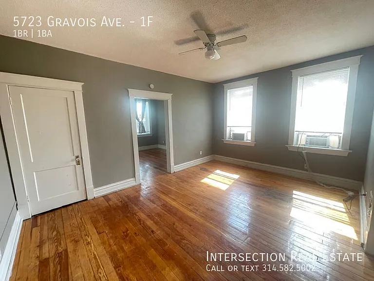 5723 Gravois Ave #1F — Photo 6
