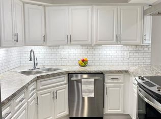 6049 Hilburn Rd, Pensacola, FL 32504