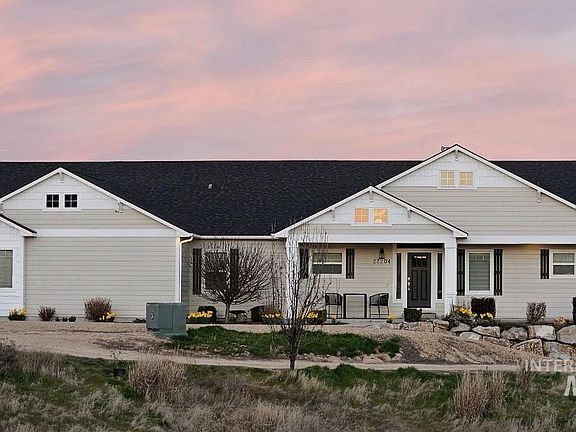 4th image of 27204 Serenity Ln
