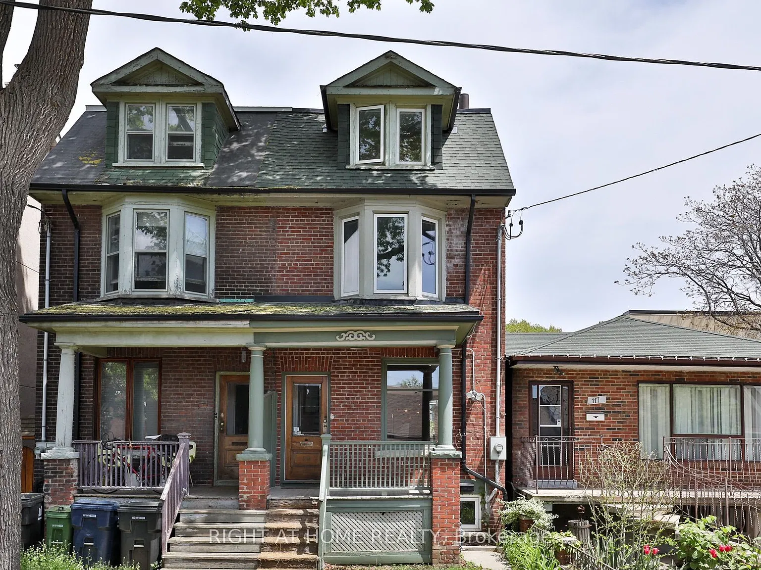 4 bed, $5,750 — Photo 1