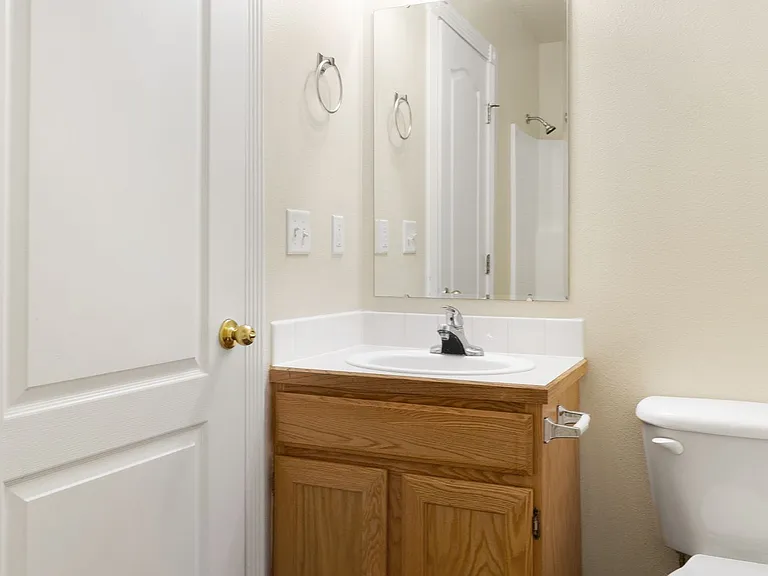 17 N Sugar St #103 — Photo 18