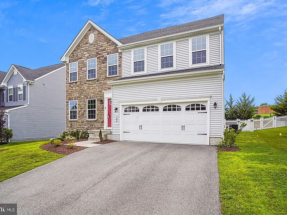 2nd image of 107 Ingalls Dr