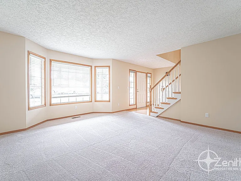 5408 NE 101st Cir — Photo 9