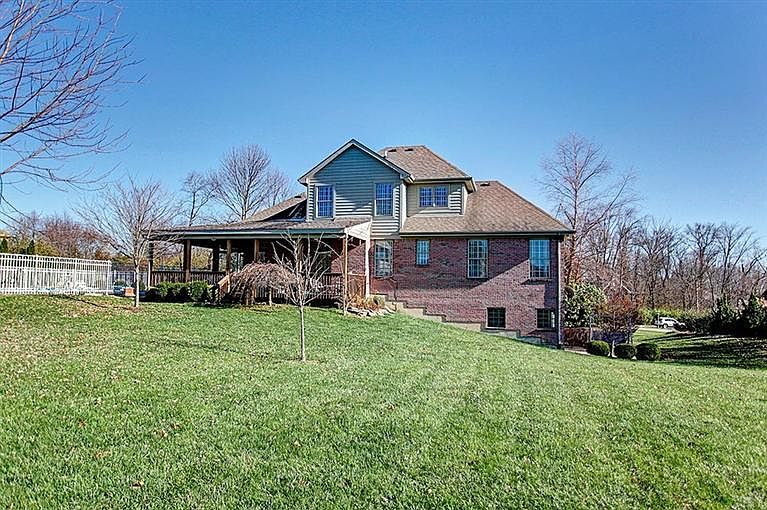 7403 Stone Ridge Dr, Springboro, OH 45066 Zillow
