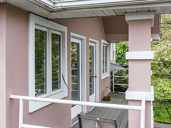 5th image of 37 Revere St