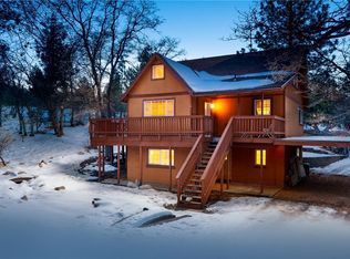 898 Vista Ave, Sugarloaf, CA 92386