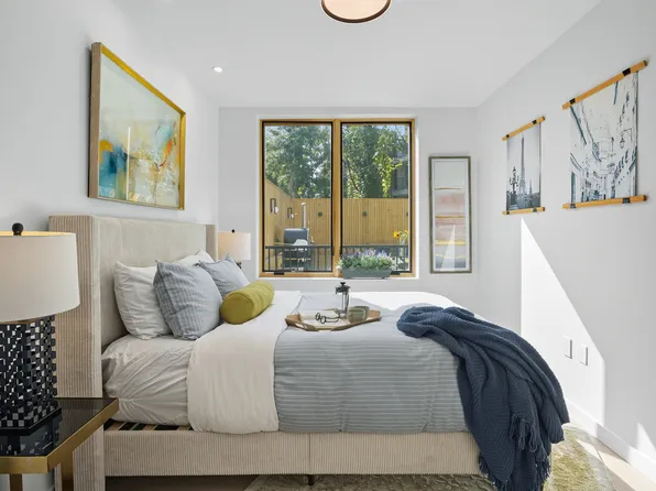 19 North Henry Street image 19 of 37