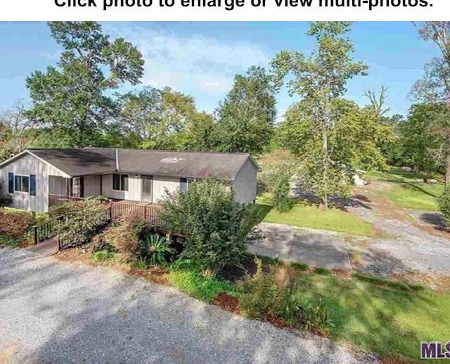 2nd image of 9622 S Tiger Bend Rd