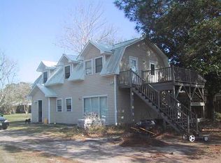 2366 Oak St, Lanark Village, FL 32323