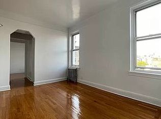 53 Avenue B #2A, New York, NY 10009