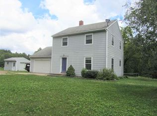 E634 Wolf River Rd, Iola, WI 54945