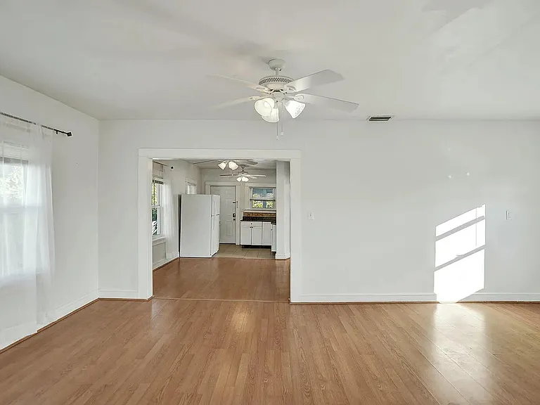 420 3rd Ave S — Photo 5